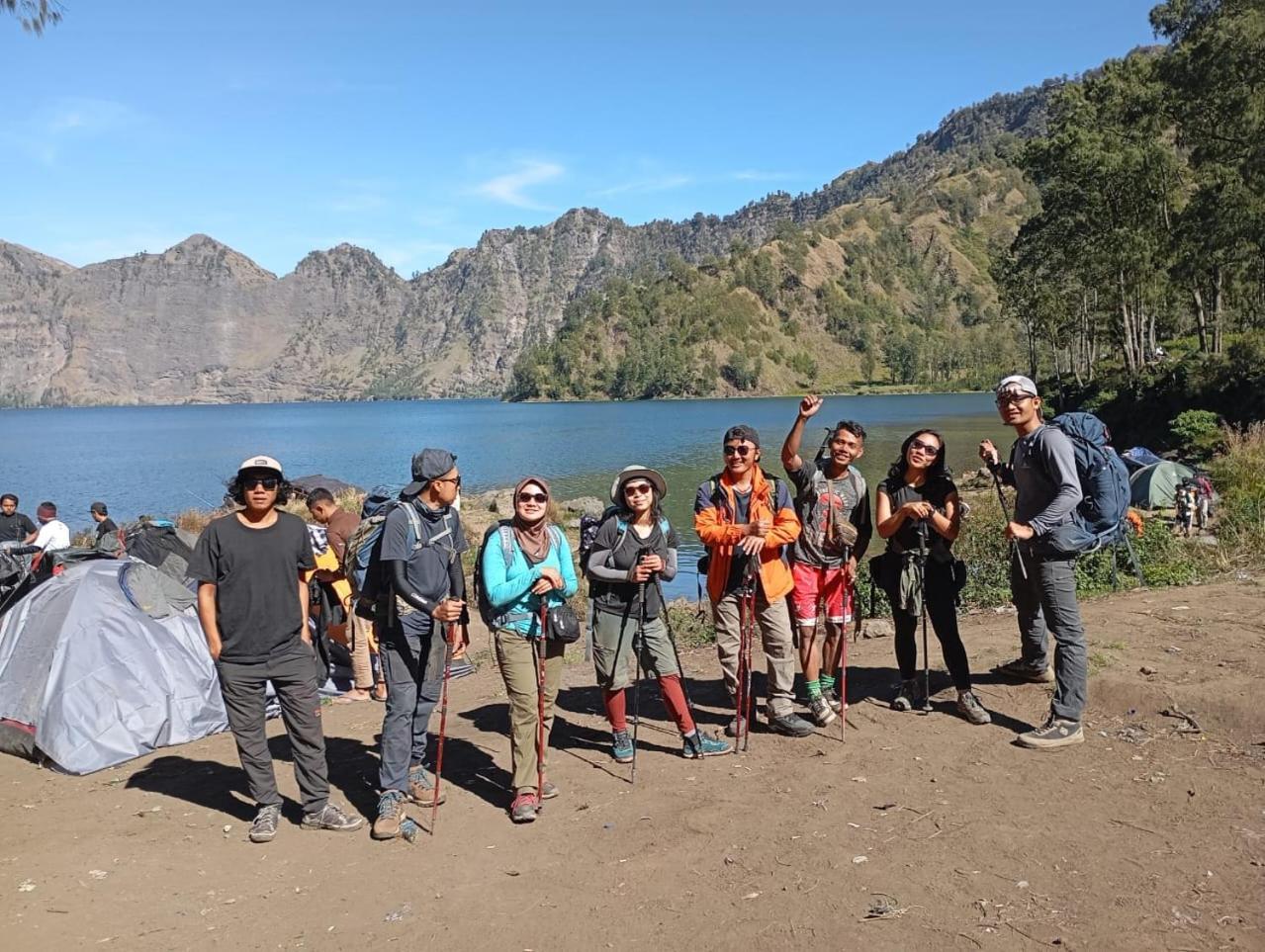 Tatasya Homestay Senaru Buitenkant foto