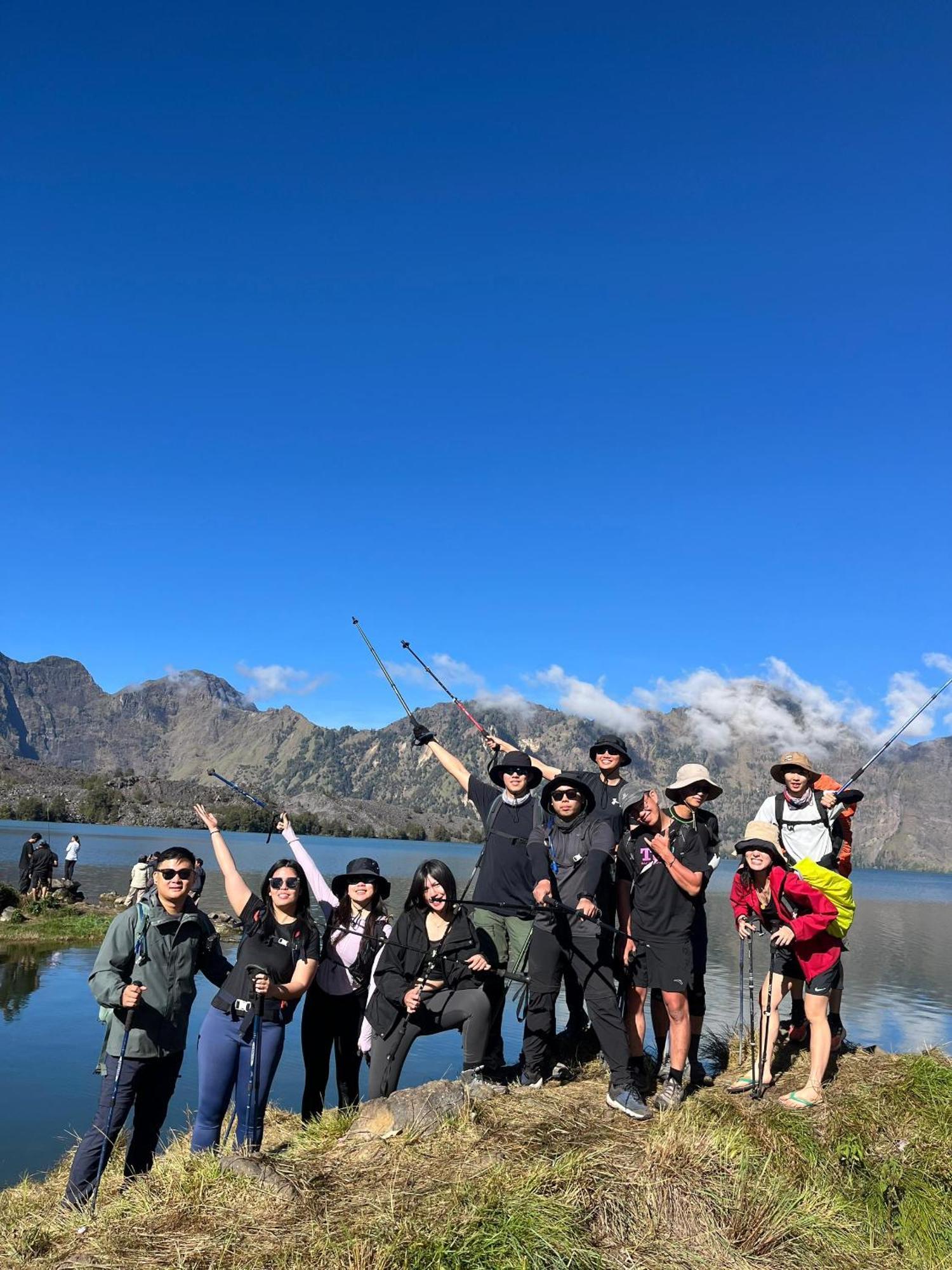 Tatasya Homestay Senaru Buitenkant foto